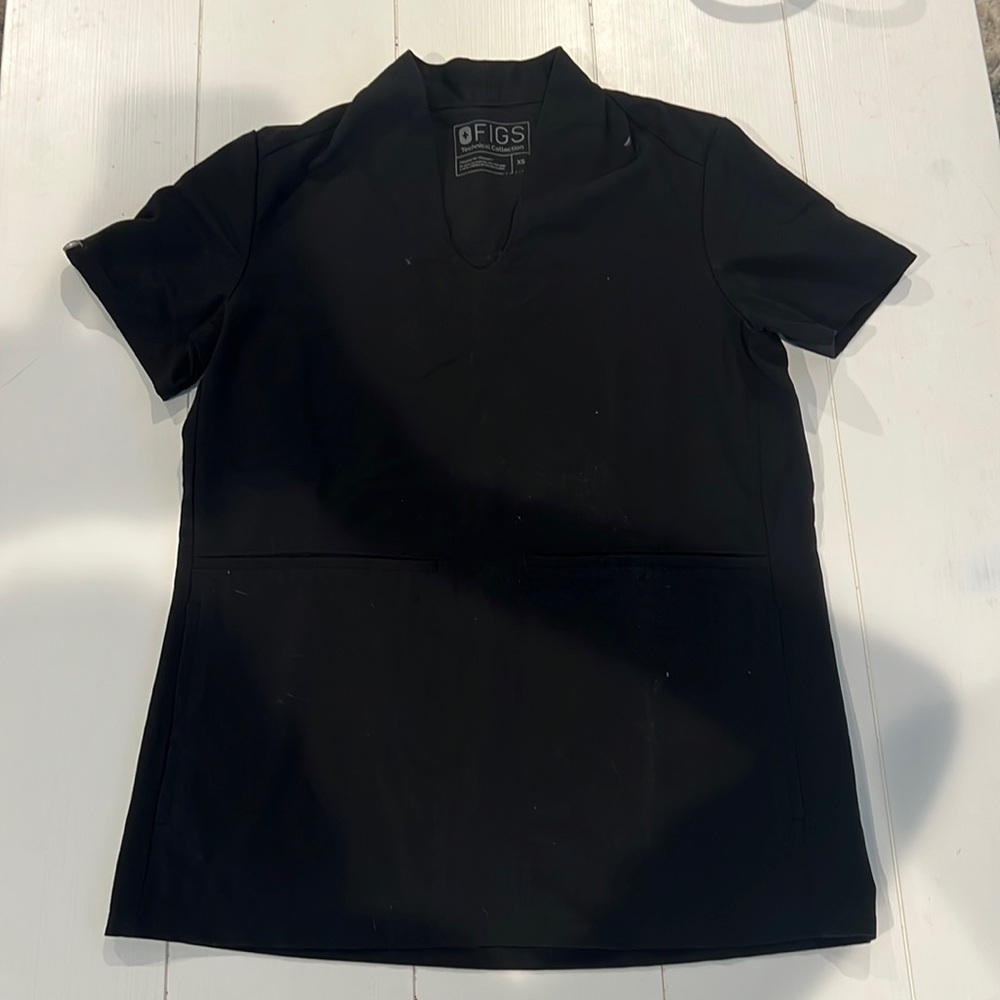 Figs Scrub Top